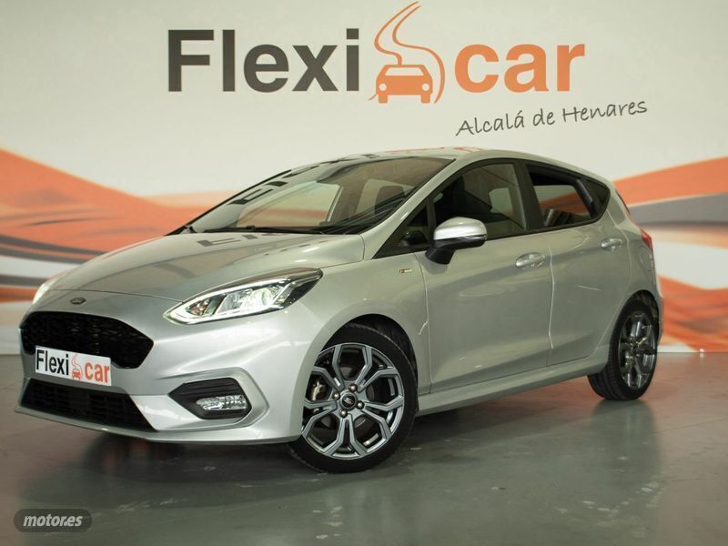 Usado Ford Fiesta ST-Line 95 CV (69 kW) 2021 Gris Utilitario