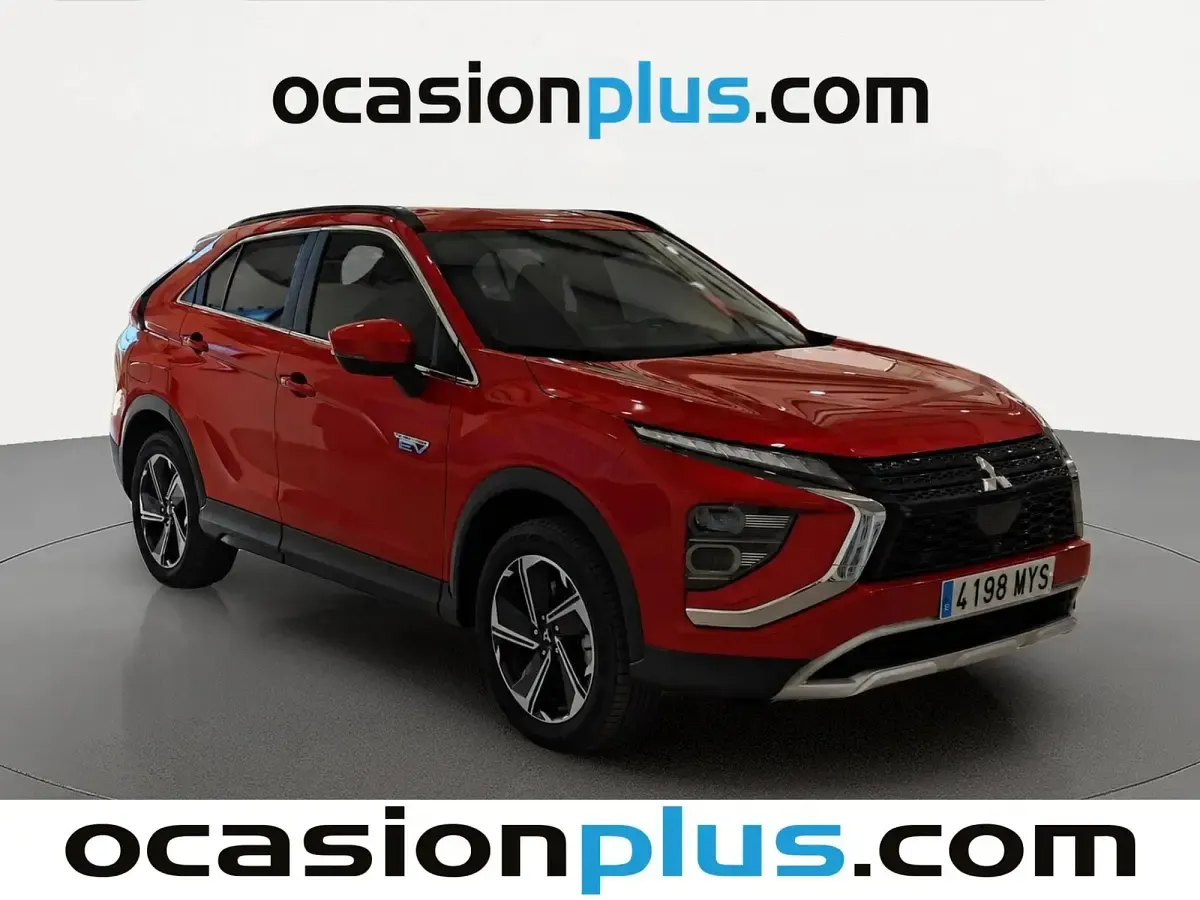 Usado Mitsubishi Eclipse Cross 188 CV (138 kW) 2025 Rojo SUV