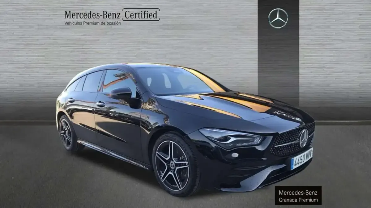 Usado Mercedes CLA200 150 CV (110 kW) 2024 Negro Coupe