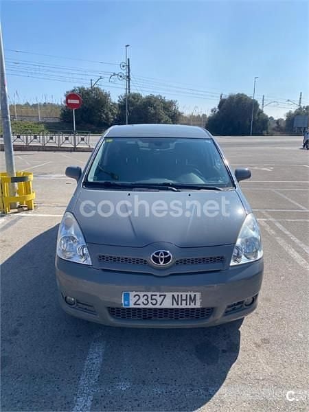 Usado Toyota Corolla Verso Sport 177 CV (130 kW) 2007 Gris / plata Monovolumen