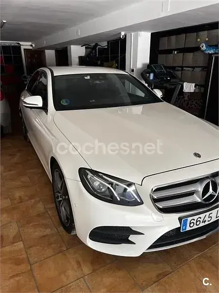 Usado Mercedes E350 299 CV (219 kW) 2020 Blanco Berlina
