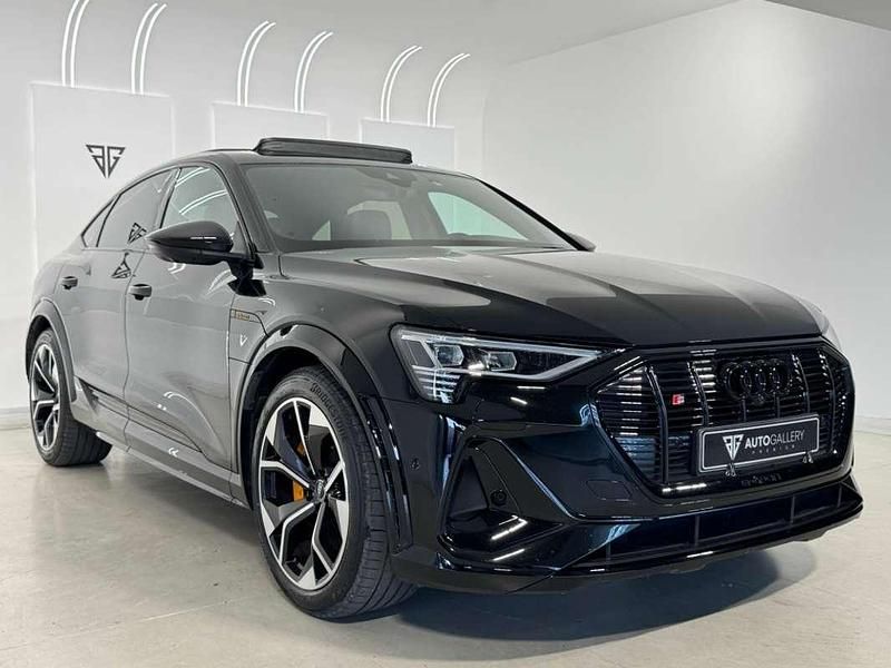 Usado Audi e-tron Sportback Ambiente 369 kW (503 CV) 2023 Negro SUV