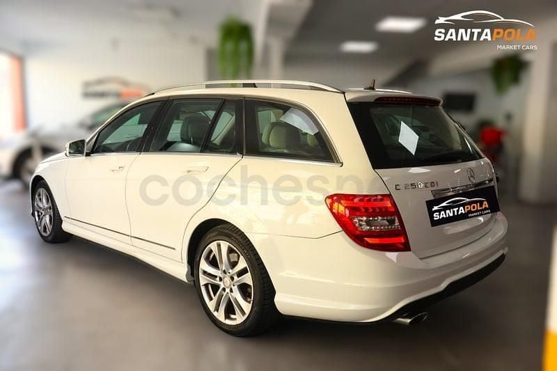 Käytetty Mercedes C250 Avantgarde 204 HP (150 kW) 2013 Valkoinen Farmari