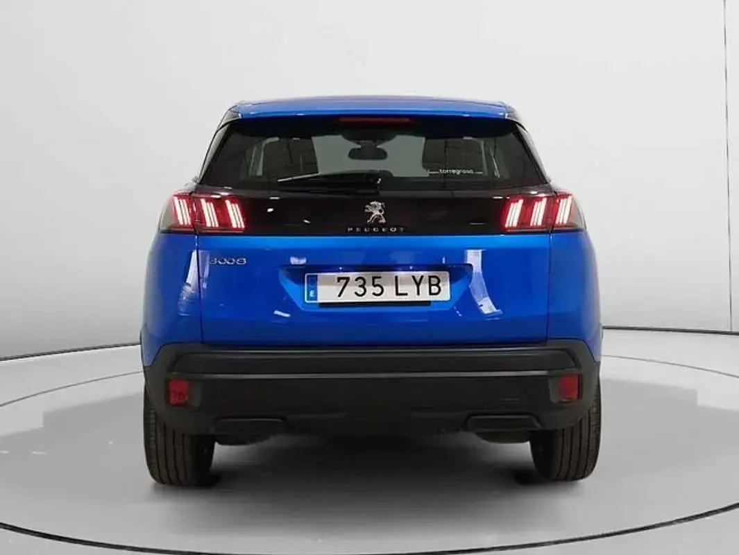 Usado Peugeot 3008 Active 132 CV (97 kW) 2022 Azul SUV