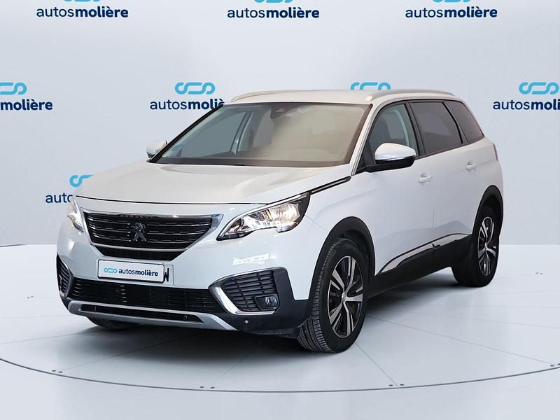 Usado Peugeot 5008 Allure 131 CV (96 kW) 2019 Blanco Monovolumen