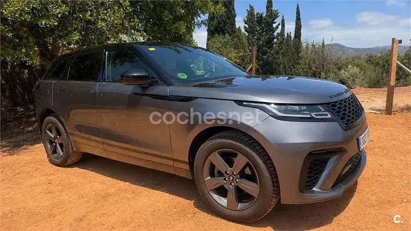 Usado Land Rover Range Rover Velar R-Dynamic 240 CV (176 kW) 2019 Gris / plata SUV