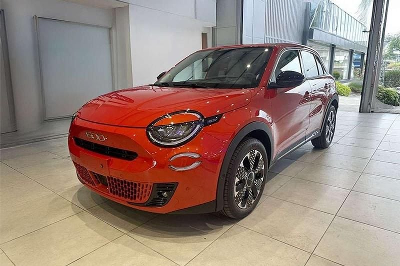 Naranja Nuevo 2025 Fiat 600 La Prima Berlina | 26.091 € (Precio justo) - Imagen 1/1