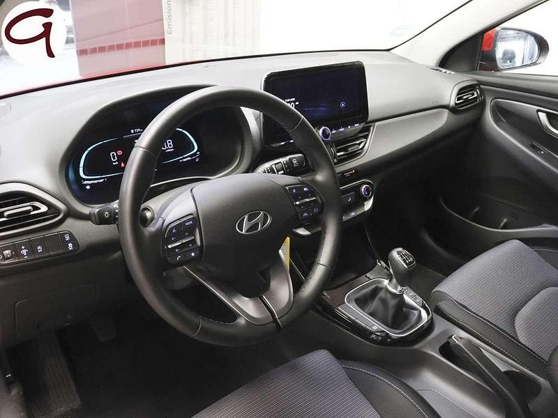 Brugt Hyundai i30 120 HK (88 kW) 2024 Rød Hatchback