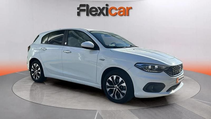 Usado Fiat Tipo City Life 95 CV (69 kW) 2020 Blanco Familiar