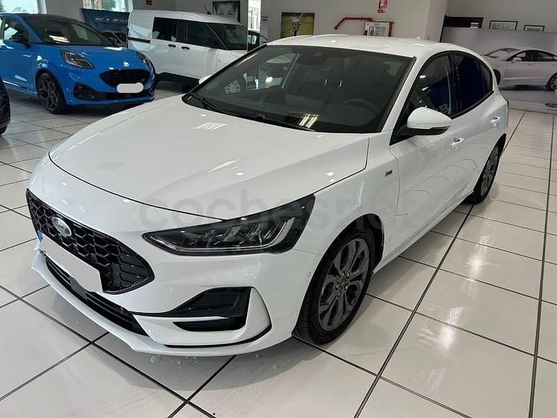 Usado Ford Focus ST-Line X 125 CV (91 kW) 2025 Blanco Berlina