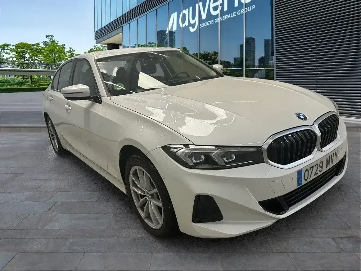 Occasion BMW 320 Sport Line 184 PK (135 kW) 2024 Wit Sedan