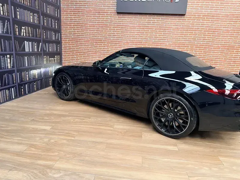 Usado Mercedes SL43 AMG AMG 421 CV (309 kW) 2024 Negro Descapotable
