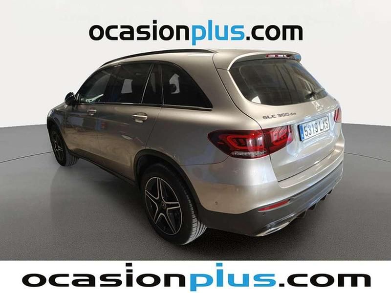 Usado Mercedes GLC300e 306 CV (225 kW) 2022 Plateado SUV