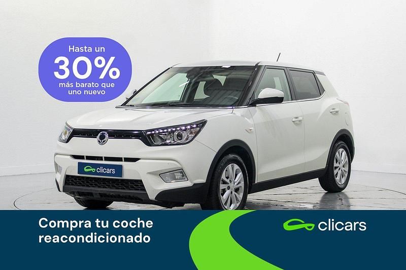 Blanco Usado 2019 Ssangyong (KGM) Tivoli Limited SUV | 12.690 € - Imagen 1/4