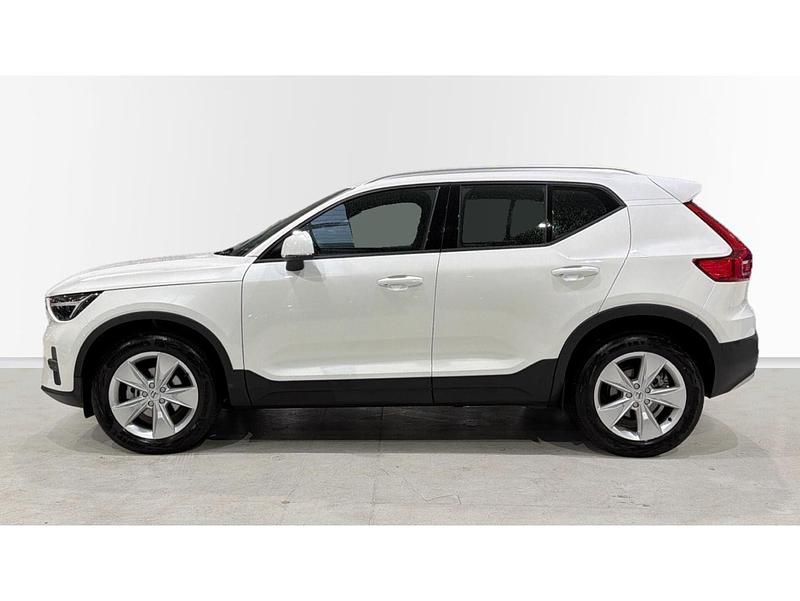 Usado Volvo XC40 Core 129 CV (94 kW) 2024 Blanco SUV