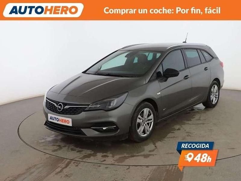 Usado Opel Astra Elegance 145 CV (106 kW) 2021 Gris Familiar