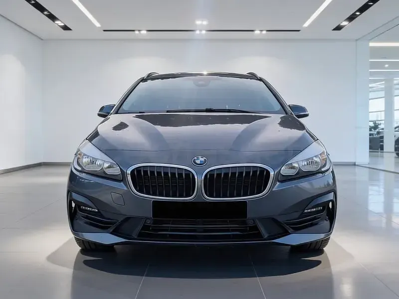Usado BMW 218 150 CV (110 kW) 2018 Gris / plata Familiar
