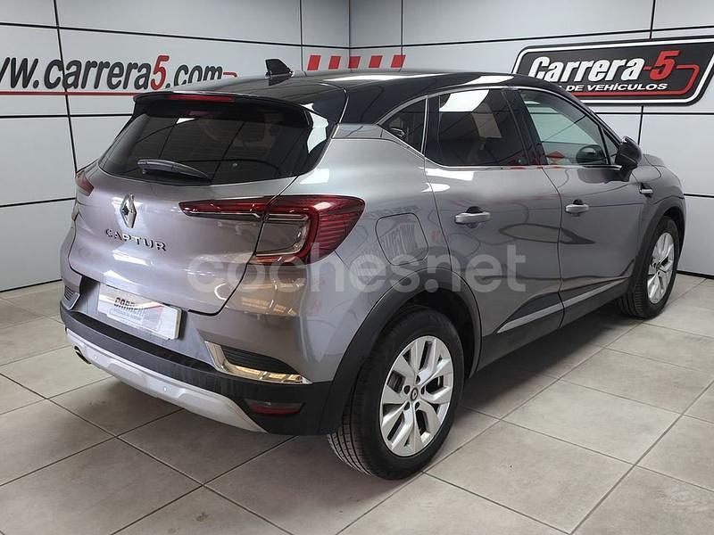 Usado Renault Captur Intens 115 CV (84 kW) 2020 Gris / plata SUV