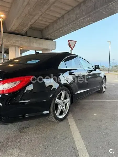 Usado Mercedes CLS350 265 CV (194 kW) 2012 Negro Coupe