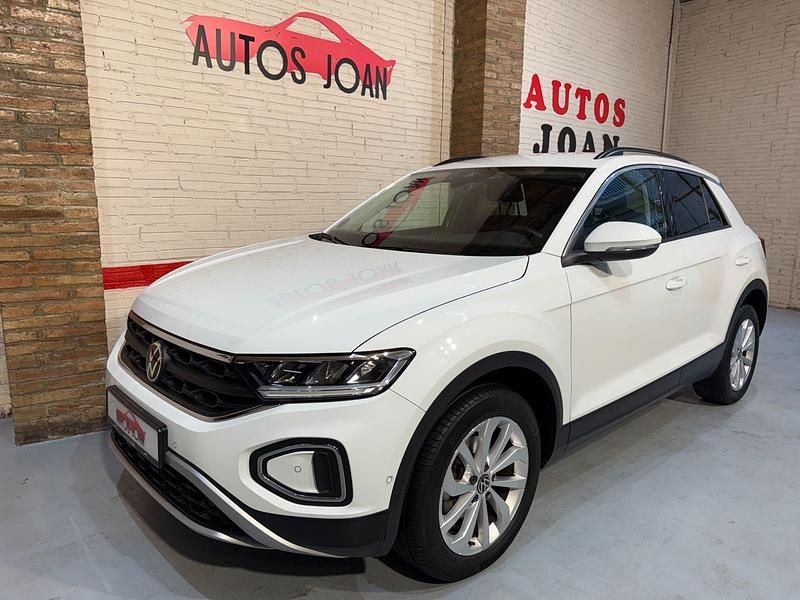 Blanco Usado 2022 VW T-Roc Life SUV | 24.250 € (Precio justo) - Imagen 1/4