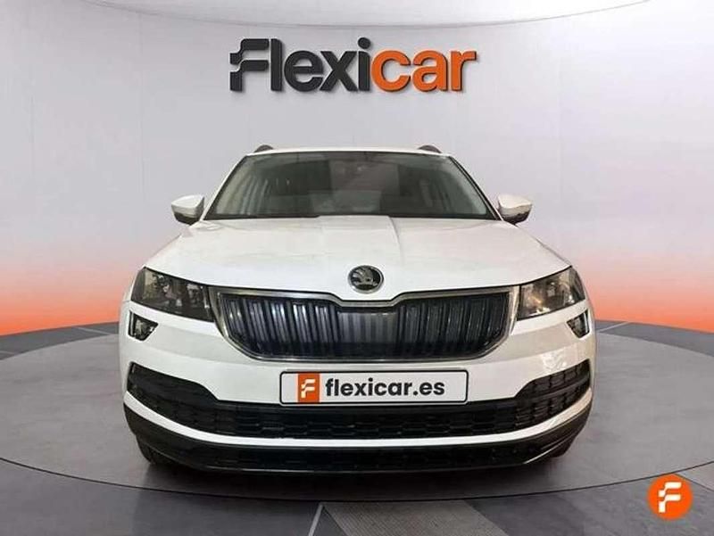 Usado Skoda Karoq Ambition 150 CV (110 kW) 2021 Blanco SUV
