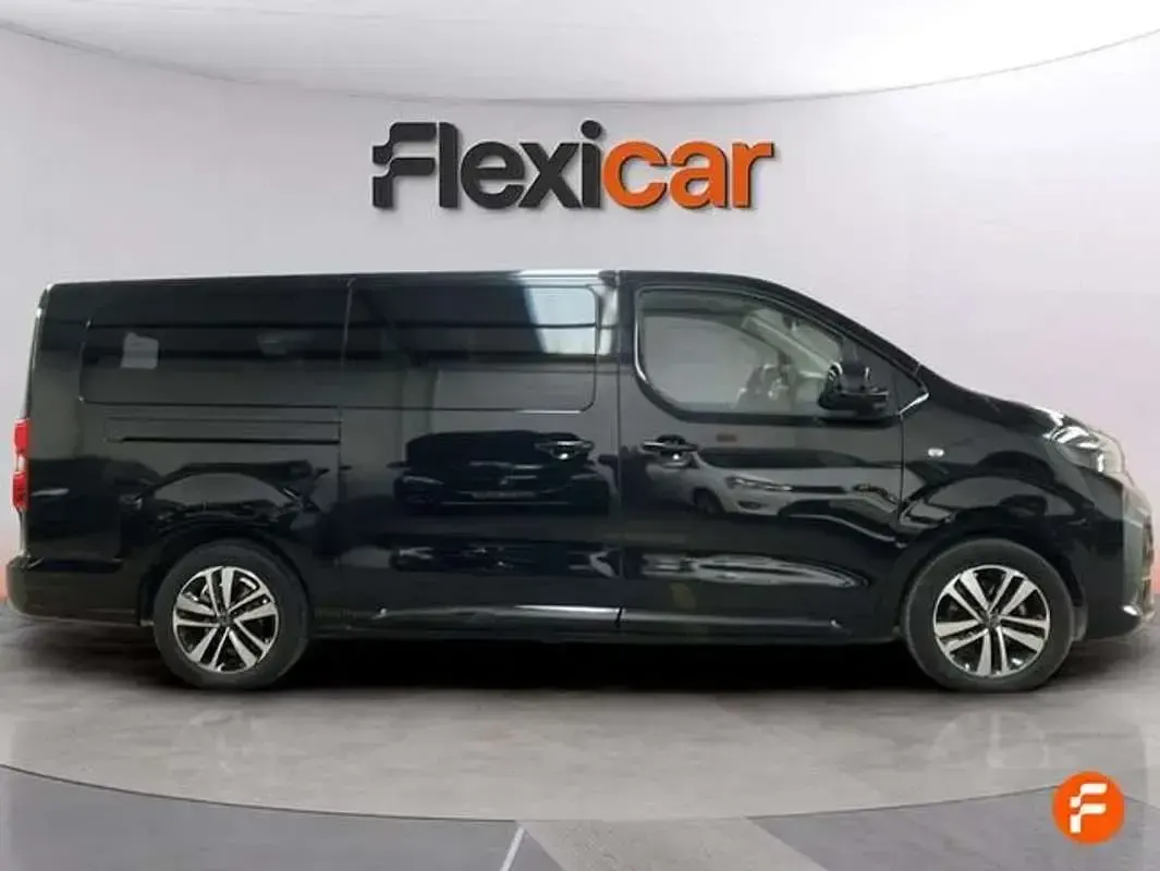 Usado Peugeot Traveller Business-Line 179 CV (131 kW) 2024 Negro Monovolumen