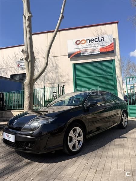 Usado Renault Laguna III Expression 130 CV (95 kW) 2010 Negro Berlina