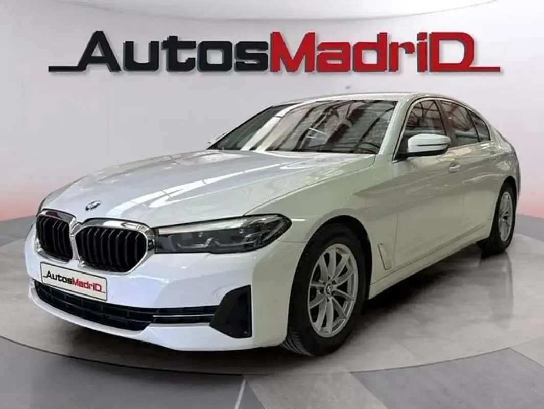 Usado BMW 520 190 CV (139 kW) 2021 Blanco Berlina