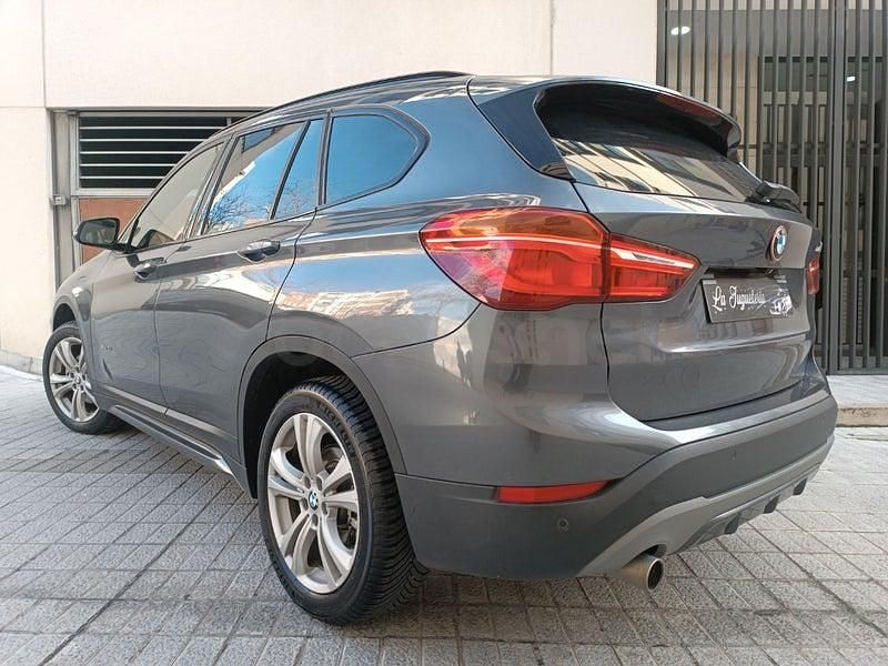 Usado BMW X1 Sport Line 150 CV (110 kW) 2017 Azul SUV
