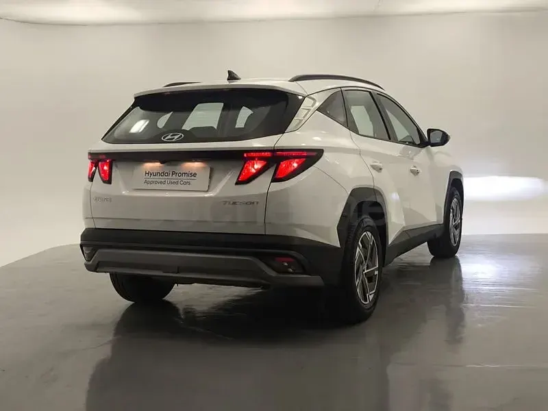Usado Hyundai Tucson 160 CV (117 kW) 2025 Blanco SUV