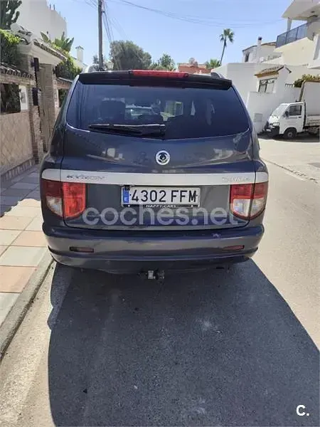Usado SsangYong Kyron Limited 141 CV (103 kW) 2006 Negro SUV