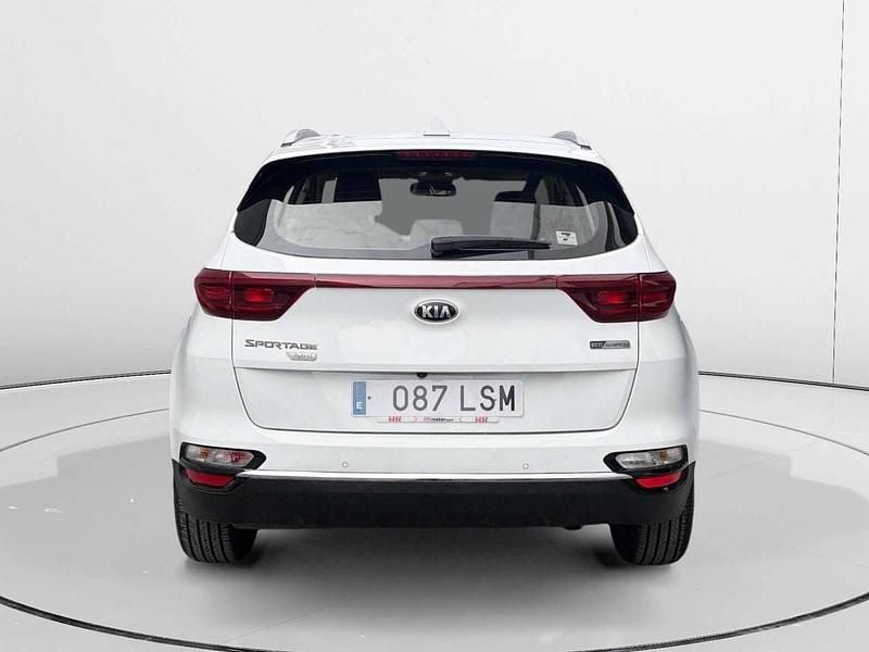 Usado Kia Sportage 136 CV (100 kW) 2021 Blanco SUV