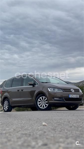 Usado VW Sharan Edition 140 CV (102 kW) 2011 Marrón Monovolumen