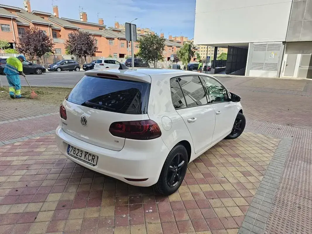 Usado VW Golf VI Sport 122 CV (89 kW) 2011 Blanco Utilitario