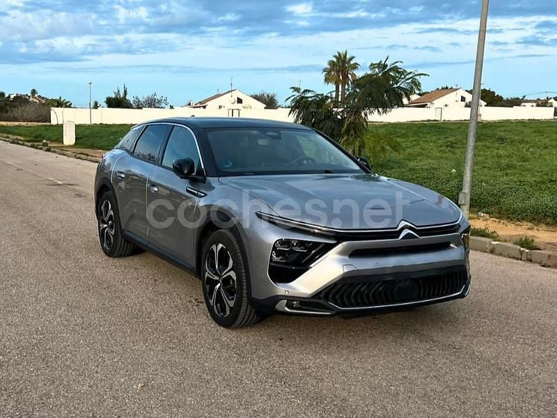 Usado Citroën C5 X Shine 225 CV (165 kW) 2022 Gris / plata Familiar