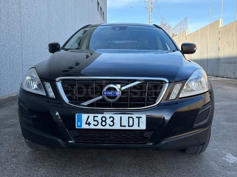 Usado Volvo XC60 R-Design 163 CV (119 kW) 2013 Negro SUV