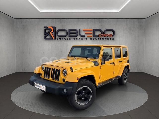 Usado Jeep Wrangler Unlimited Sahara 200 CV (147 kW) 2015 Amarillo SUV