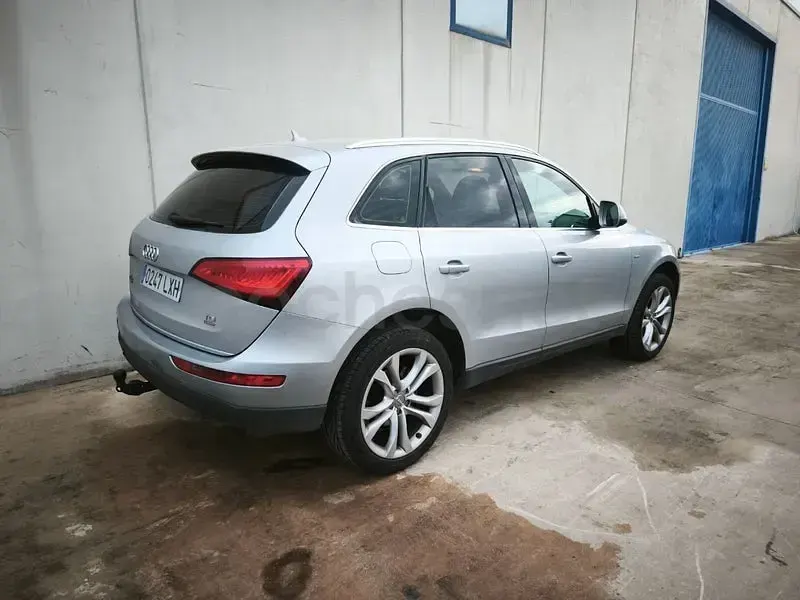 Usado Audi Q5 Ambition 177 CV (130 kW) 2014 Gris / plata SUV