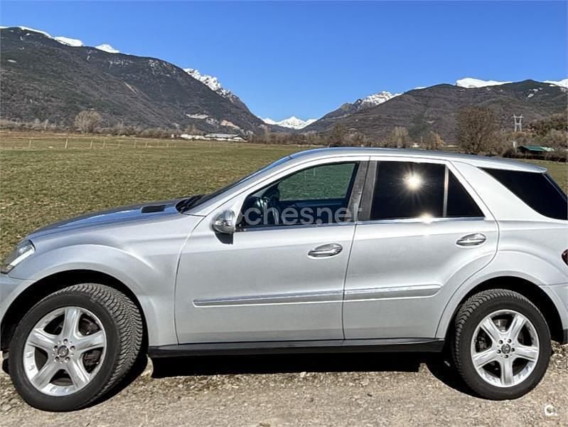 Usado Mercedes ML280 Edition 1 190 CV (139 kW) 2009 Gris / plata SUV