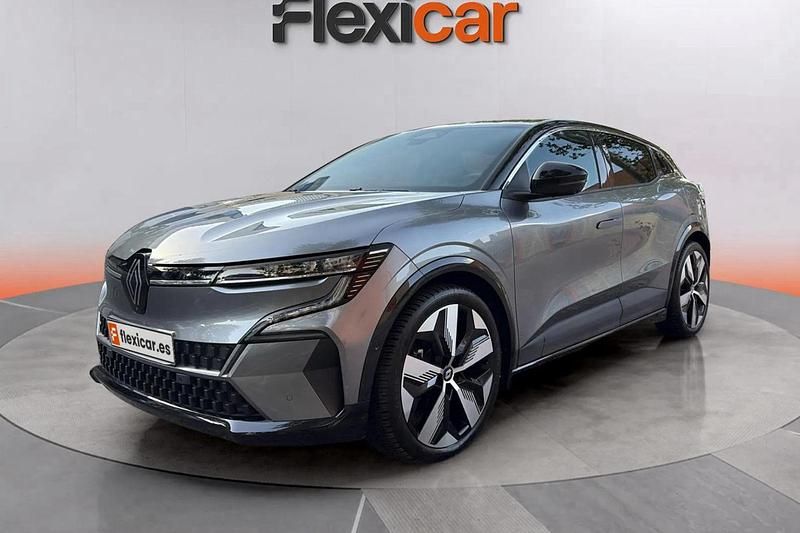 Usado Renault Megane E-Tech Techno 160 kW (218 CV) 2023 Gris Berlina