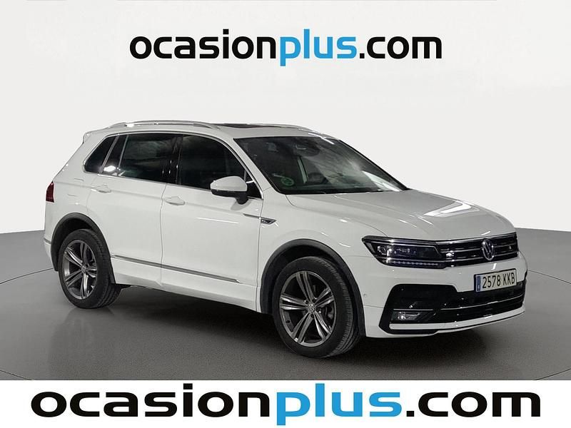 Usado VW Tiguan Sportline 150 CV (110 kW) 2018 Blanco SUV