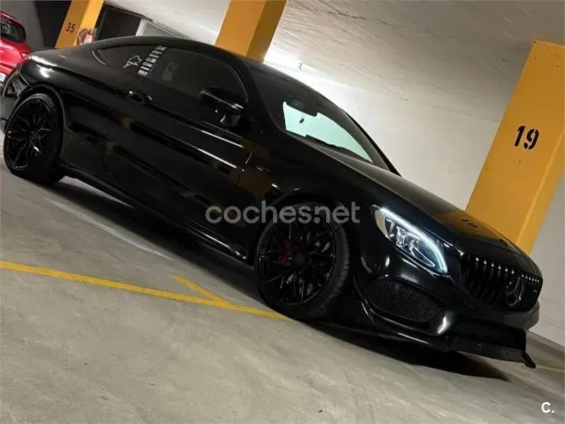 Usado Mercedes C43 AMG 367 CV (269 kW) 2017 Negro Coupe