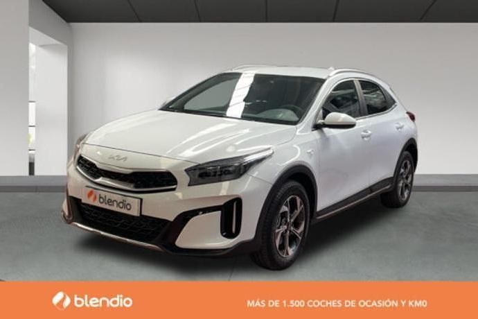 Usado Kia XCeed 100 HP (73 kW) 2025 SUV