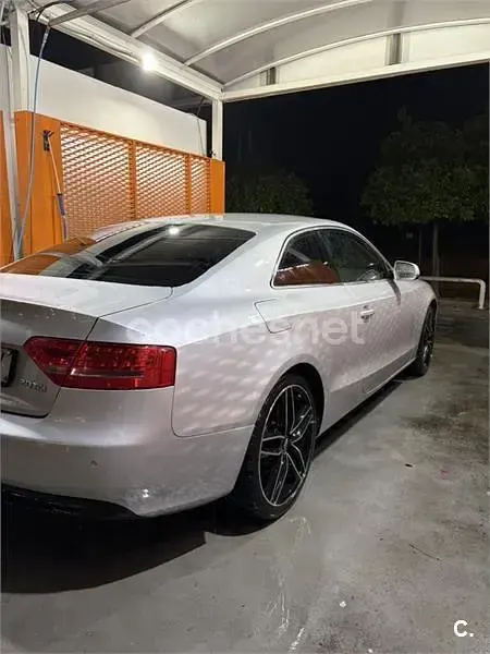 Usado Audi A5 170 CV (125 kW) 2009 Gris / plata Coupe