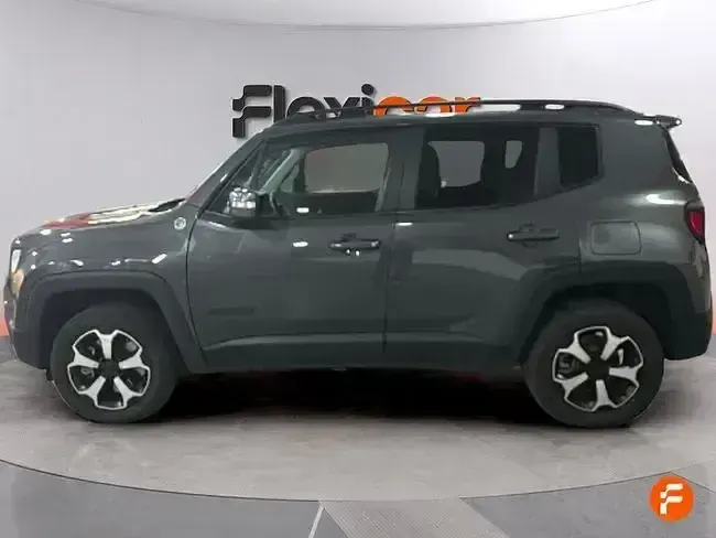 Usado Jeep Renegade Trailhawk 240 CV (176 kW) 2022 Gris SUV