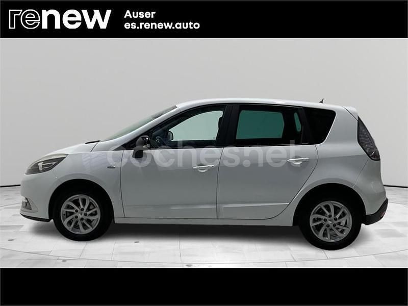 Usado Renault Scénic III LIMITED 130 CV (95 kW) 2015 Blanco Monovolumen