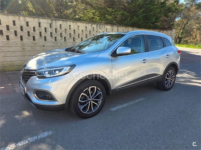 Usado Renault Kadjar Zen 115 CV (84 kW) 2019 Gris / plata SUV