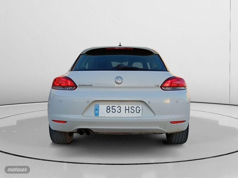 Usado VW Scirocco 122 CV (89 kW) 2013 Blanco Coupe