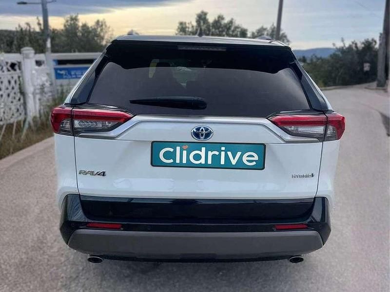 Usado Toyota RAV4 Hybrid 178 CV (130 kW) 2019 Blanco SUV