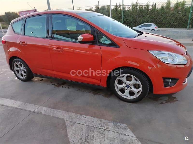 Usado Ford C-MAX Trend 115 CV (84 kW) 2012 Naranja Monovolumen
